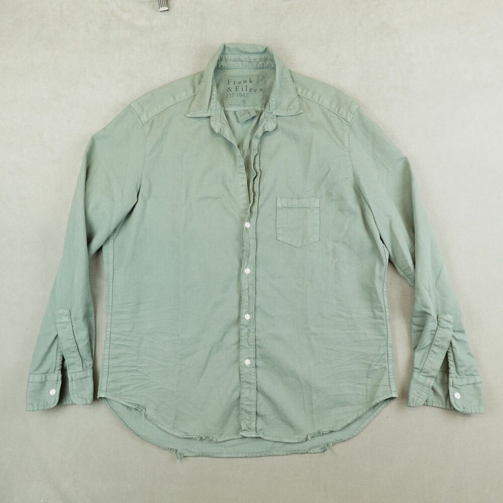 Frank & Eileen Shirt Button Up Size Small Green Eileen Distressed Luxury Beach